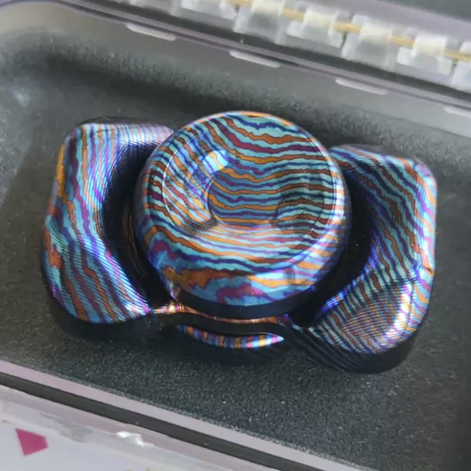 Used EDC TNT Timascus Hammer fk spinner fidget decompression toy