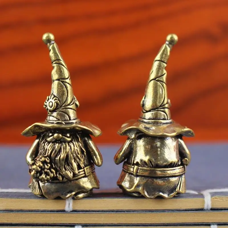 [S]Vintage Copper Gnome Wizard Statue Halloween Desktop Decor Creative Present