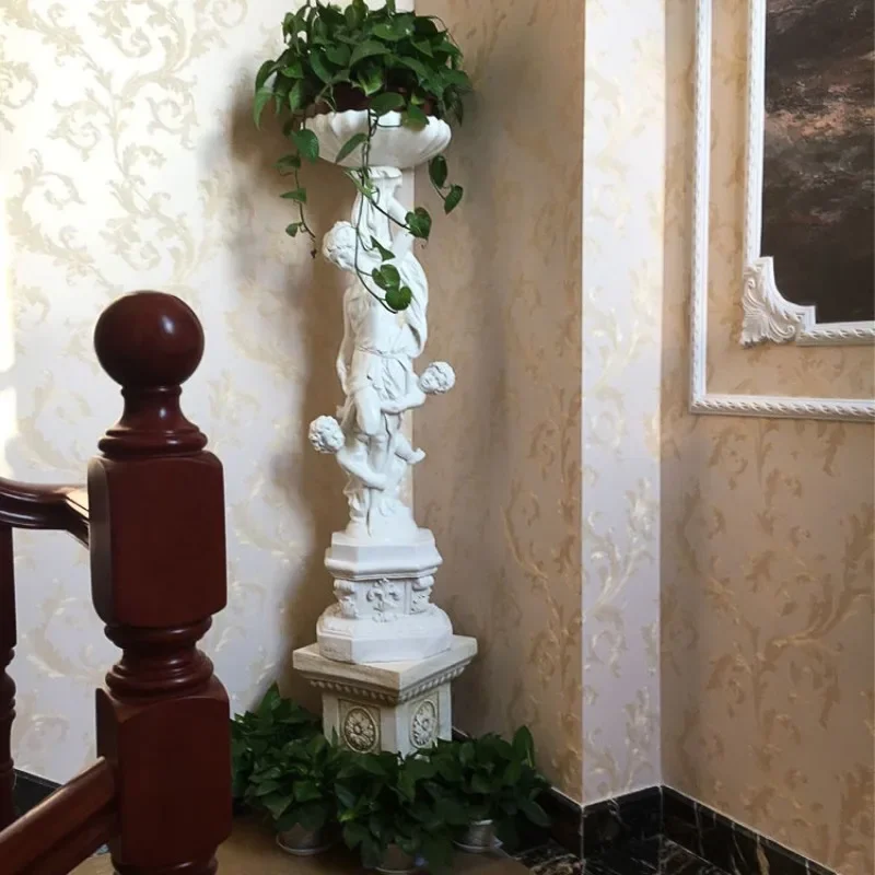 European home decorations, clubs, hotel decorations, staircase entrances, people, cafes, living rooms, floor-to-ceiling decorati