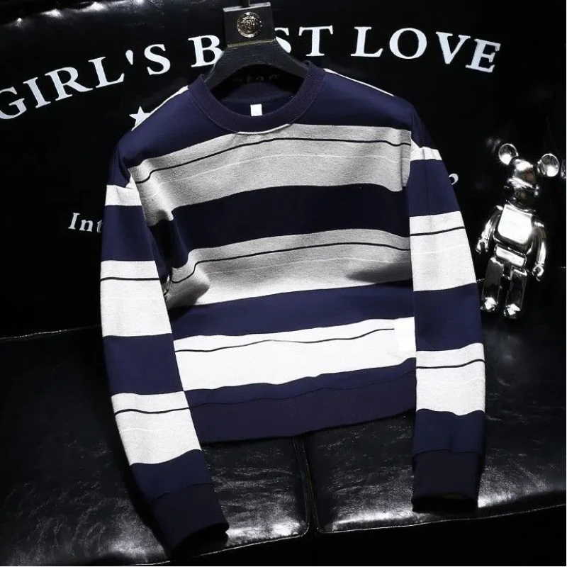 New Korean Hoodie for Autumn High-end Striped Print for Outerwear Long Sleeved Round Neck Slim Fit Men's Top