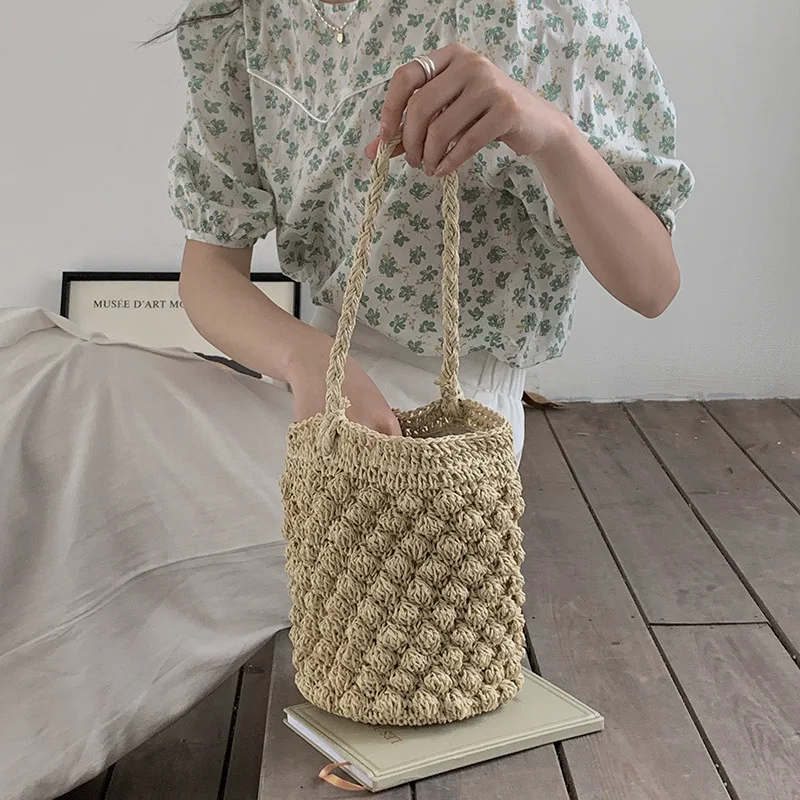 Letnia ręcznie robiona torba Crossbody dla kobiet torba na plażę tkanie ze sznurkiem ze słomy kubełkowa torba na ramię damskiej małe torebki Travle