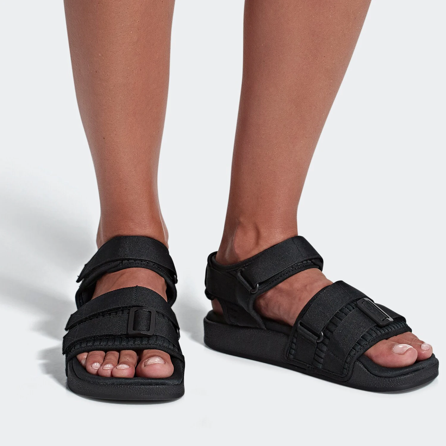 

Adidas genuine women's lightweight, comfortable, wear-resistant, non slip casual sports sandals CG6623