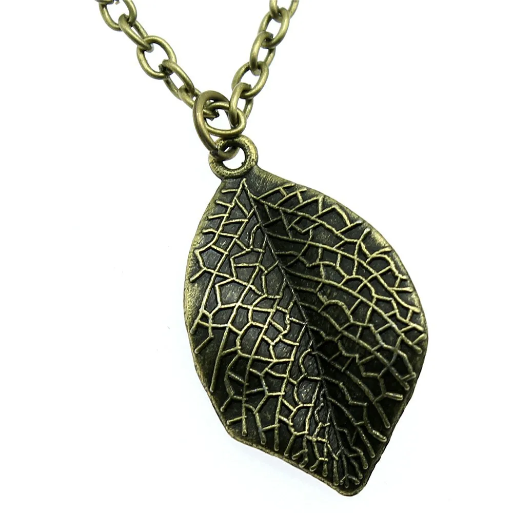 Fashion Vintage Antique Bronze Color 35x20mm Leaf Pendant Necklace For Women Men Long Chain Trendy Jewelry Accessories