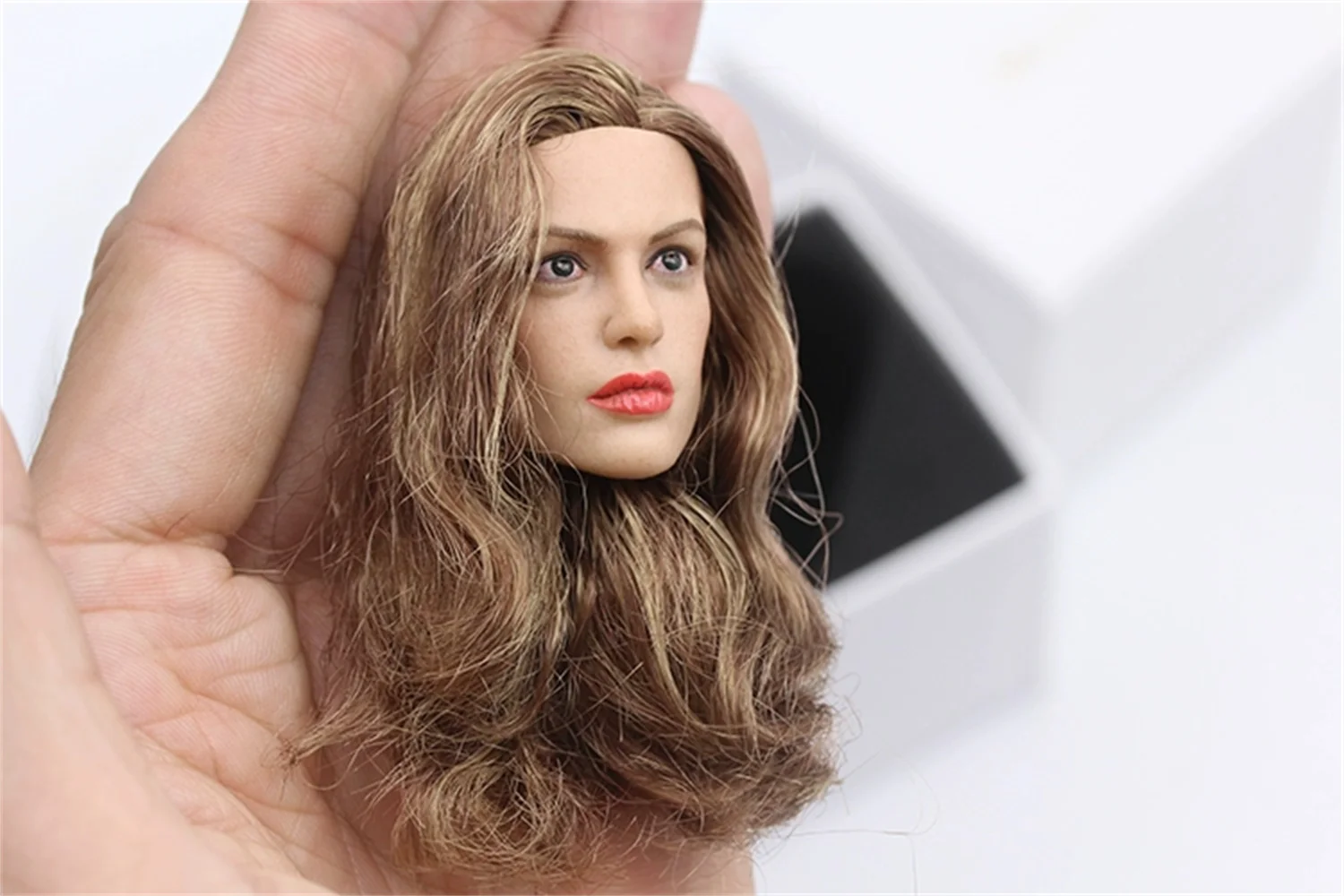 Cabeza femenina tallada Angelina Jolie 1/6 rizos pelo Sutan modelo apto 12 ''figura de acción PH TBleague cuerpo HObbies Juguetes