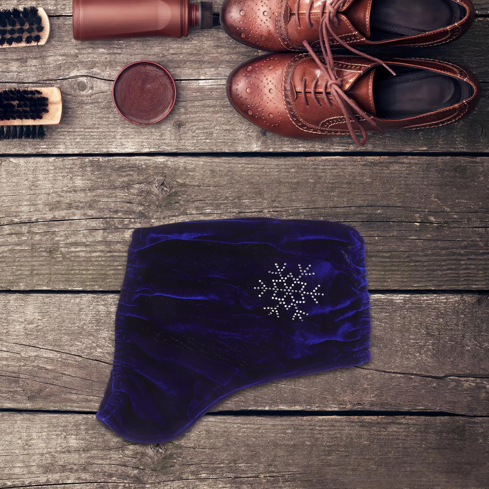 

1Pair Blue Figure Skate Boot Covers Elegant Rhinestone Design Medium Size Protective Ice Skate Guards for Training Competition