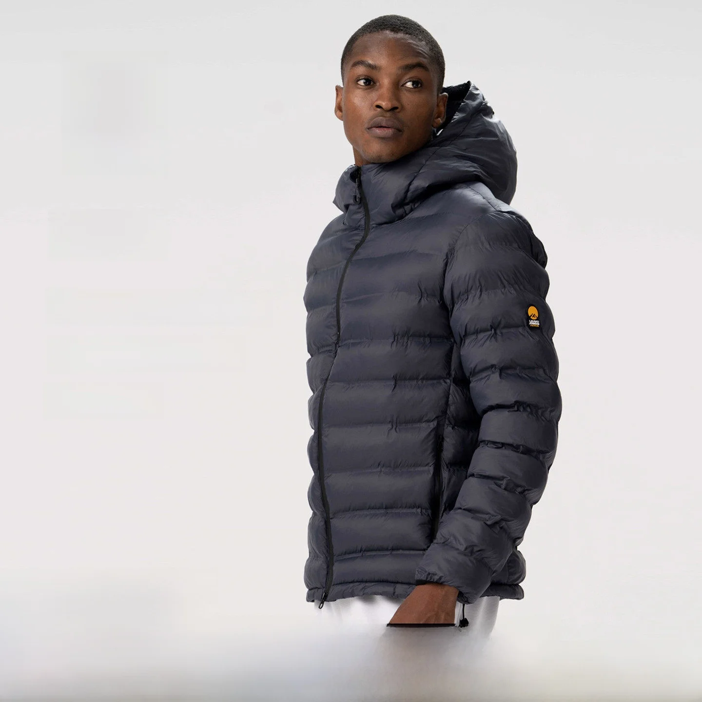 

Italian Sle LEAVO JOHNSON Men's Outdoor Capsule Traveler Anti-Cold Glued Partition Cotton Jaet with Hood Stand Fit You...