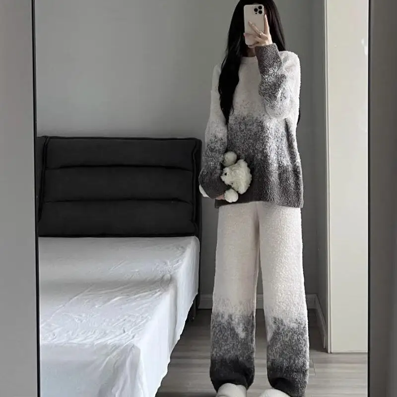 플러시 코랄 플리스 여성 파자마 세트 여성용 따뜻한 겨울 파자마 패셔너블 홈웨어 파자마 귀엽고 부드러운 파자마 세트