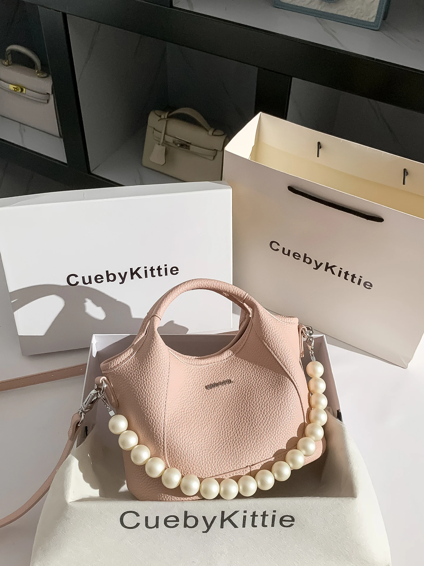 borsa-a-secchiello-da-donna-cueby-kittie-con-motivo-litchi-e-perle-borsa-a-tracolla-singola-trendy-nuova-collezione-estiva-2026-in-pelle