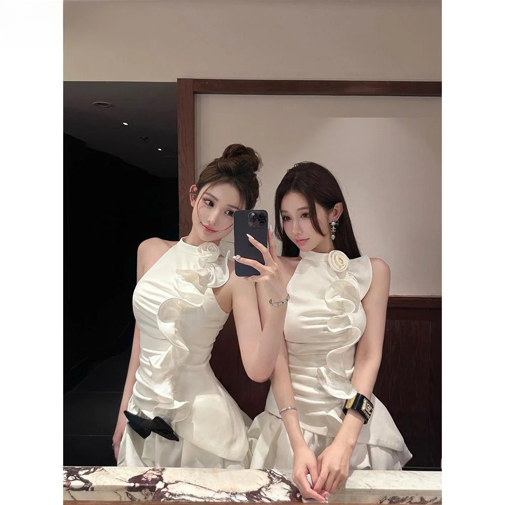 

Уникальный комплект с плиссированным цветочным принтом и асимметричным подолом: модный женский костюм из двух предметов для весны и лета, элегантный образ