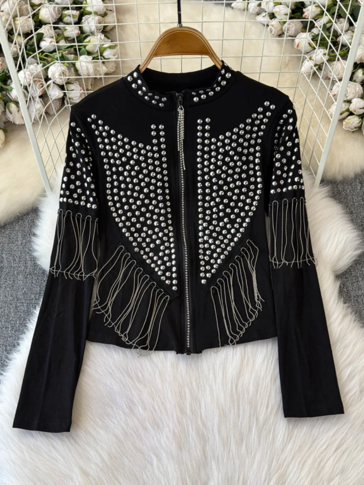 Faionable confortável emagrecimento primavera outono 2024 diamante embelezado trabalho pesado conjunto de duas peças saia superior na moda feminina wear