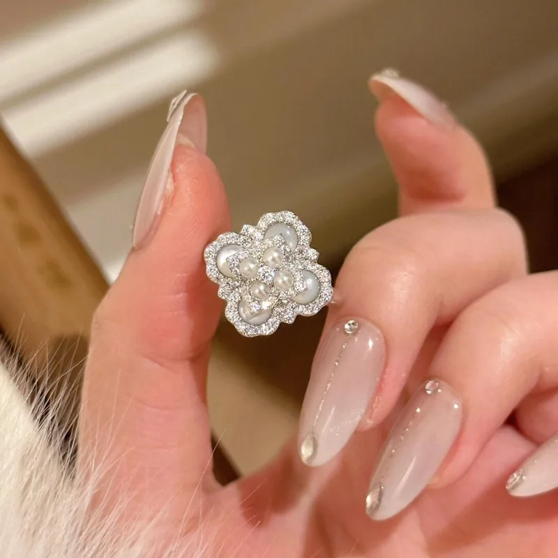 

Модное легкое роскошное серебряное двухслойное открытое кольцо с четырьмя листами клевера Элегантное и изысканное полное бриллиантов Циркон Высококачественный драгоценный камень