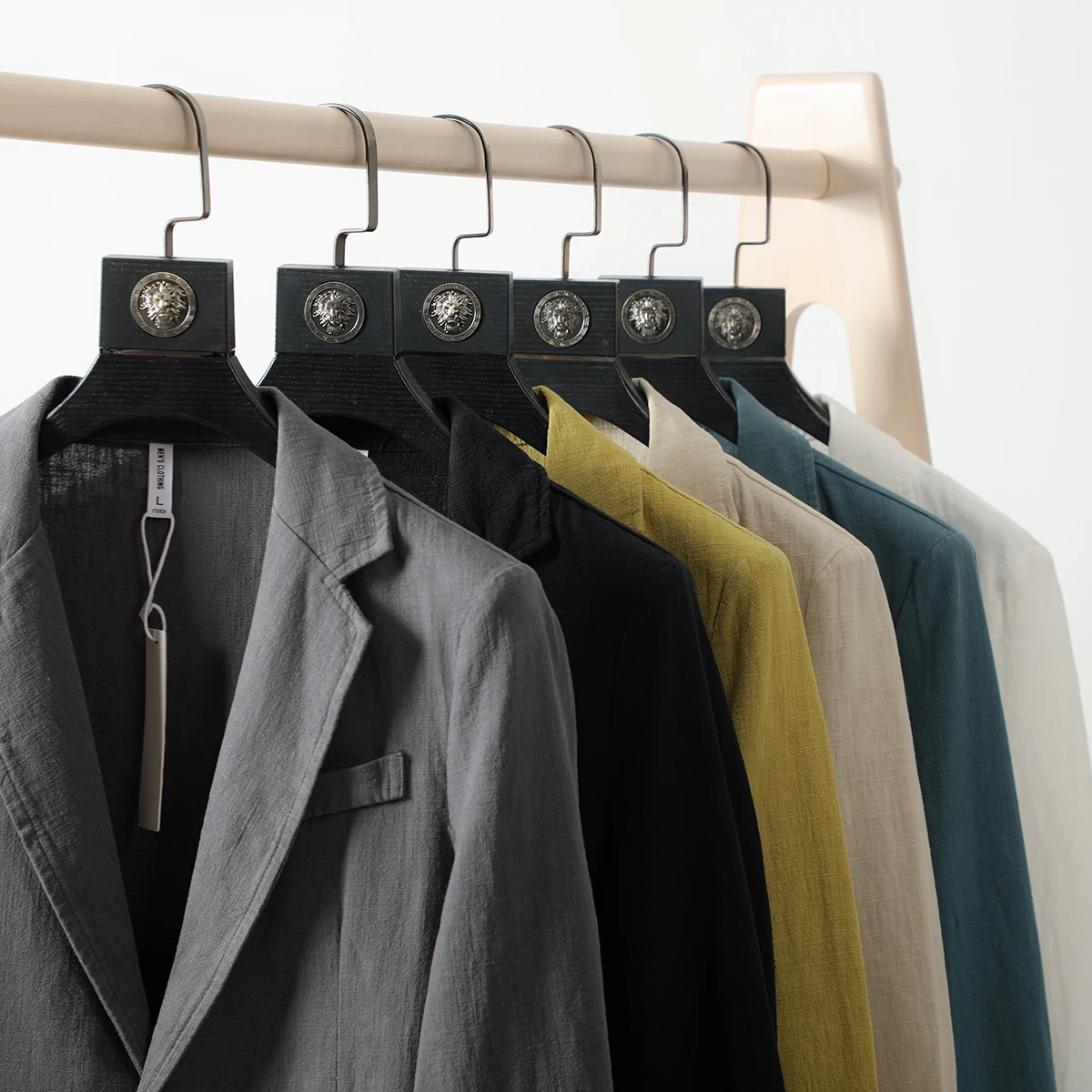 

Дышащий мужской деловой повседневный пиджак из 70% льна и 30% хлопка, однобортный, весна-лето, модный городской стиль