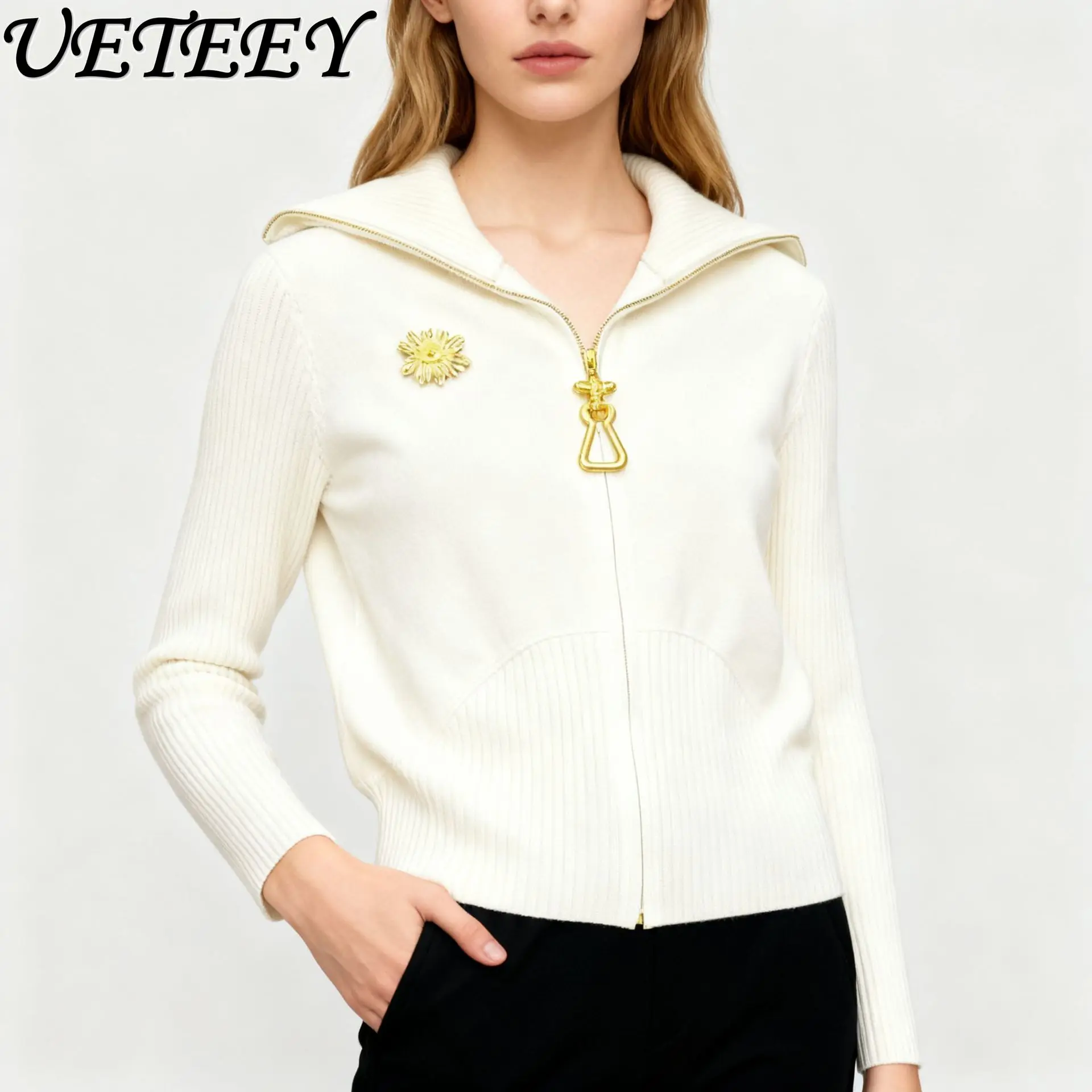 

2025 Autumn New Fashionable Elegant Casual Metal Zipper Design Solid Sweater Jacket for Women High-end Long Sleeve Knitted Coat