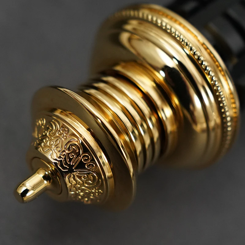 [89SABERS] Talon-Lichtschwert, Ganzmetallmaterial, Reprint-Filmstützengrößen 1:1, mit 19 Sätzen Tonschriftarten und Lichteffekten.