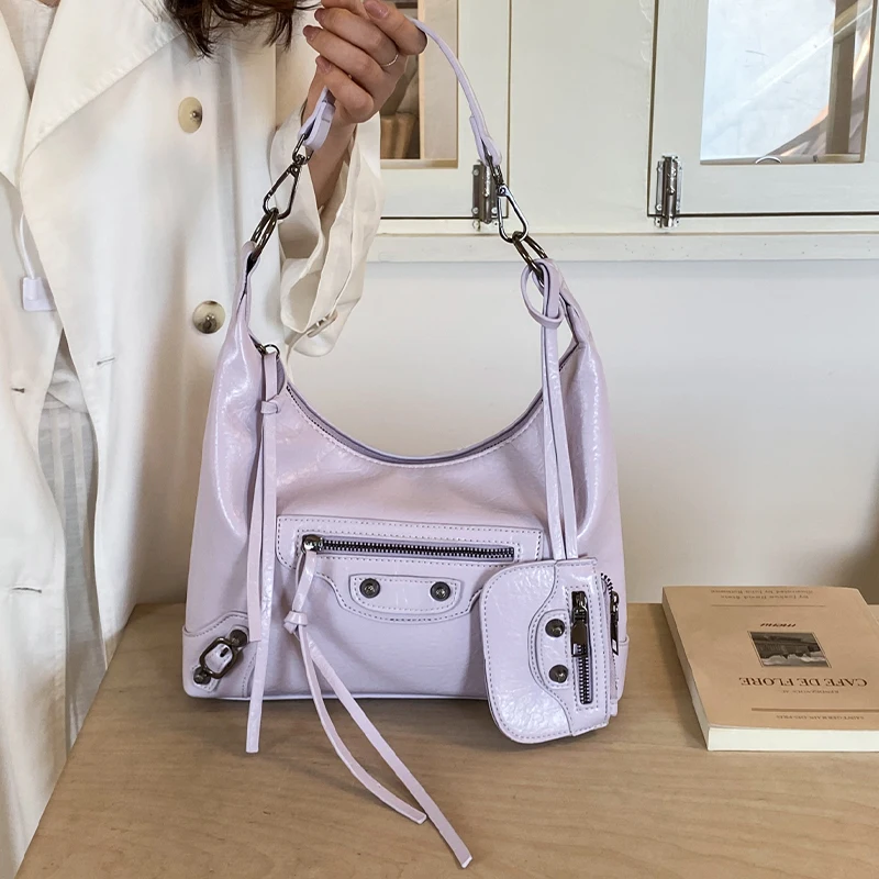 

European and American style Women's Bag Large Capacity Commute Underarm Handbag Spicy Girl Fashion Motorcycle Shoulder Bags