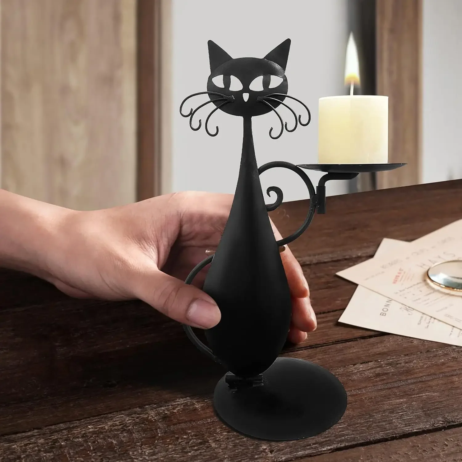 Vintage-Kerzenhalter aus Metall mit schwarzer Katze für zylindrische oder flammenlose LED-Kerze, Tischdekoration für Zuhause, Halloween-Party-Dekoration