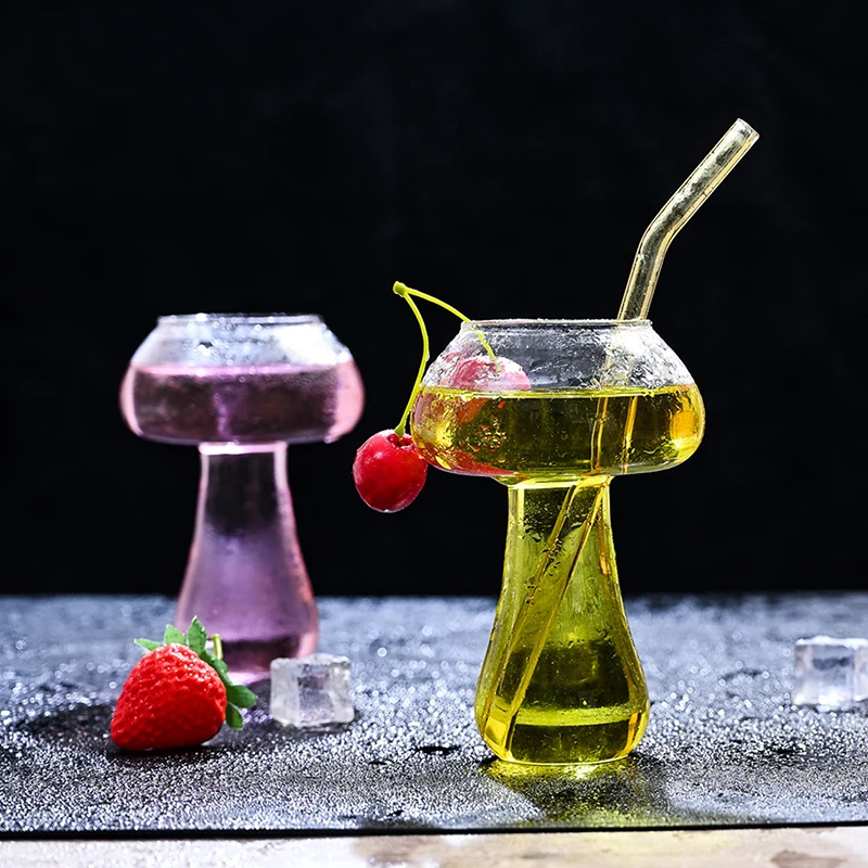 250ml Creative Mushroom Shape Coffee Glasses Clear Drinks Cups Wine Glasses for Party Novelty Drinking Glassware KTV Bar Club