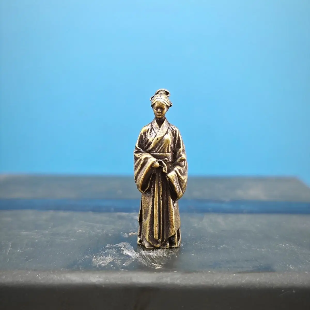 Brass ancient-style Hanfu Wang Zhaojun figure miniature landscape exquisite ornament sandbox artificial hill placement scene