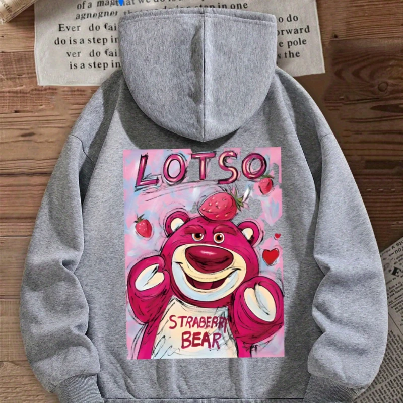 Felpa con cappuccio da donna Disney, pullover ampio alla moda con stampa di orsi di fragole, top caldo e confortevole per l'autunno e l'inverno