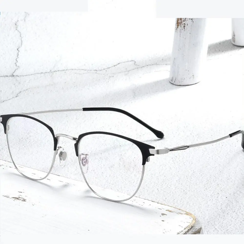 Anti-Blue Light Glasses for Men Women Fashion Oversized Metal Frame Ultralight Eye Protection Eyeglasses Office Computer Goggles