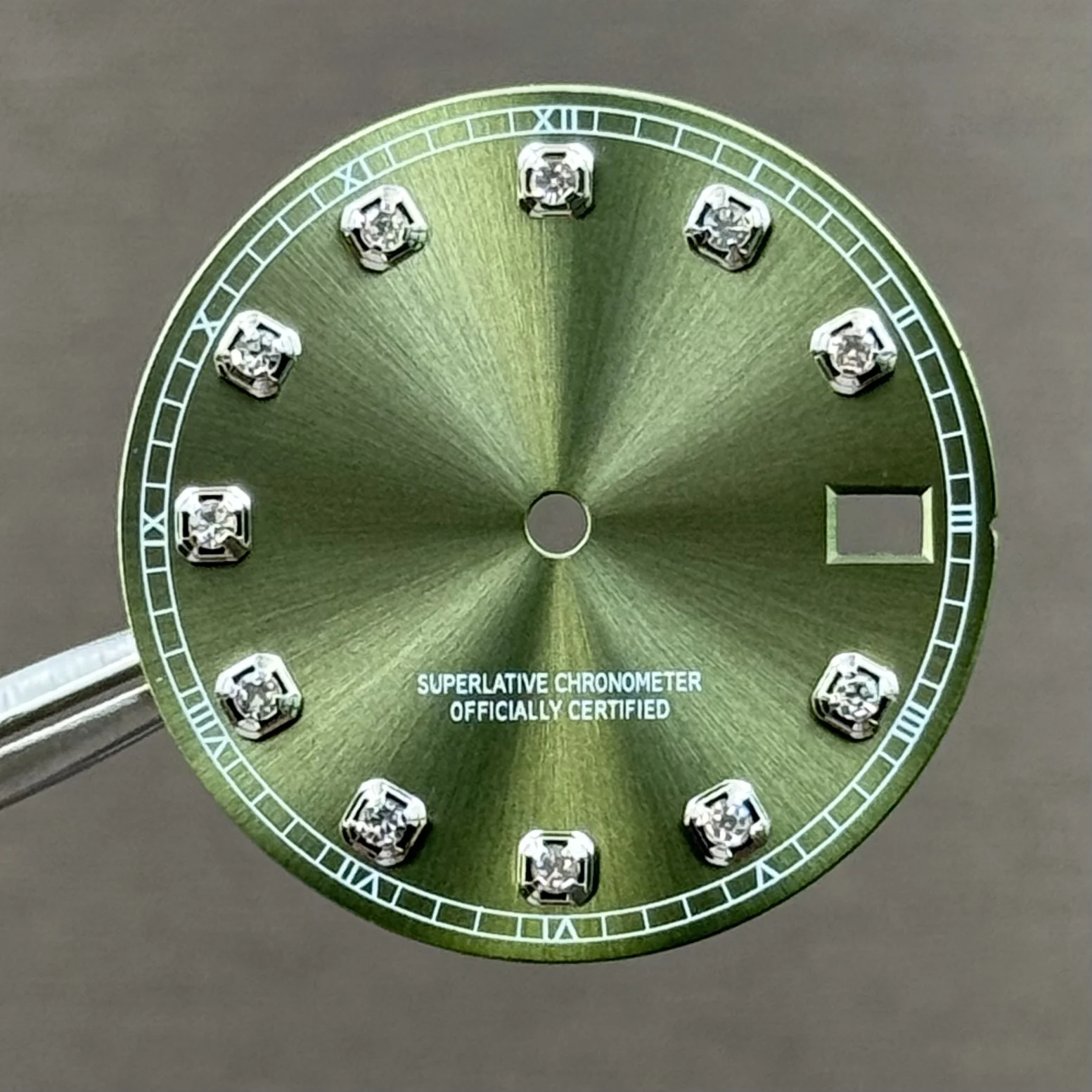 28.5mm Watch Dials Fit Nh35 Nh36 Movement white Gold Black green Blue brown GMT Text Roman Numerals no date DIY logo Watch dial