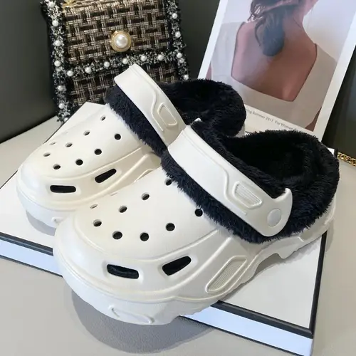 Plush slippers 2025 new winter men's and women's thick high heels soft-soled beach garden shoes home plush ripped slippers - Image 7