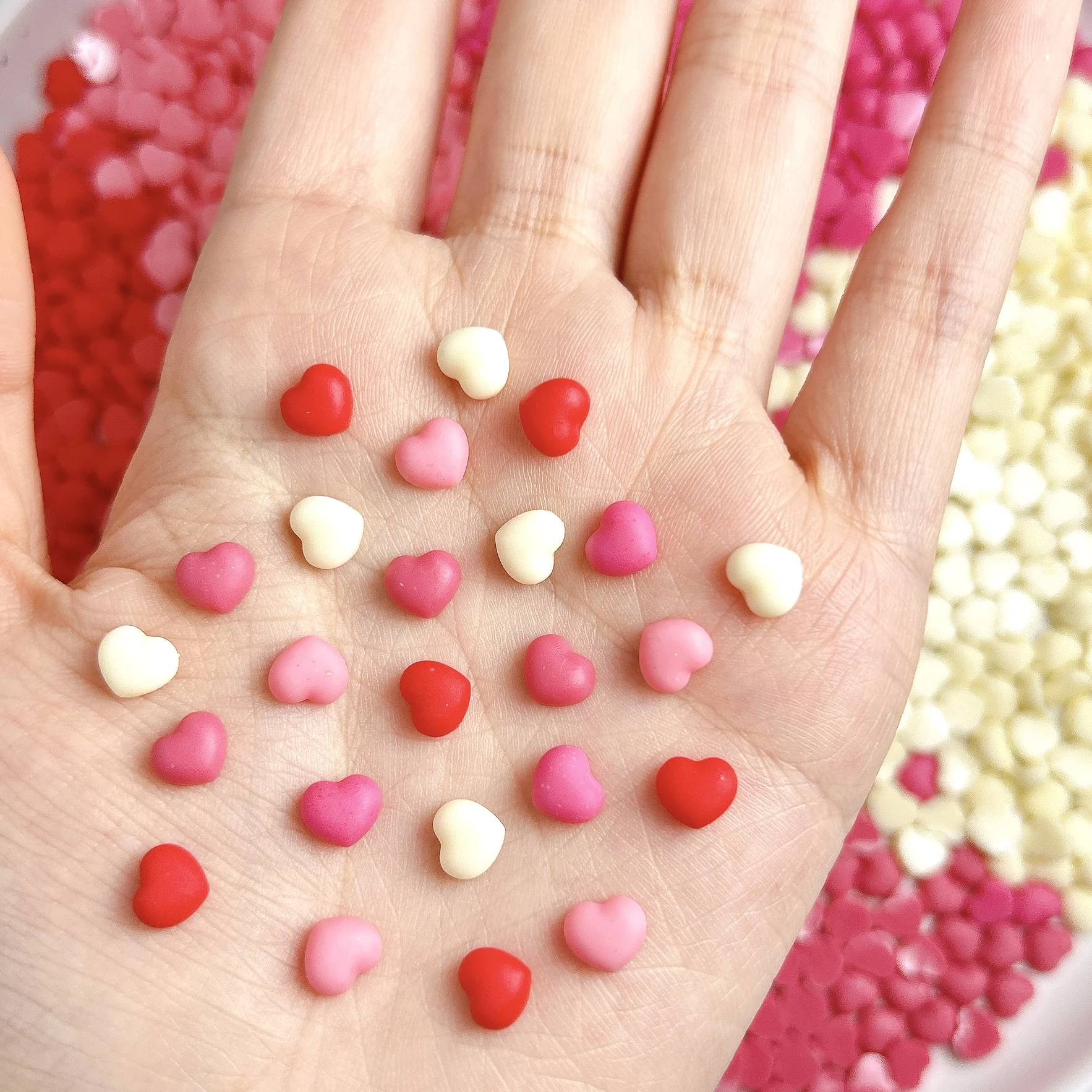 60개입 창의적인 통통한 평평한 바닥 레진 네일 아트 장식 3D 단색 달콤한 복숭아 하트 네일 참 DIY 네일 부품용