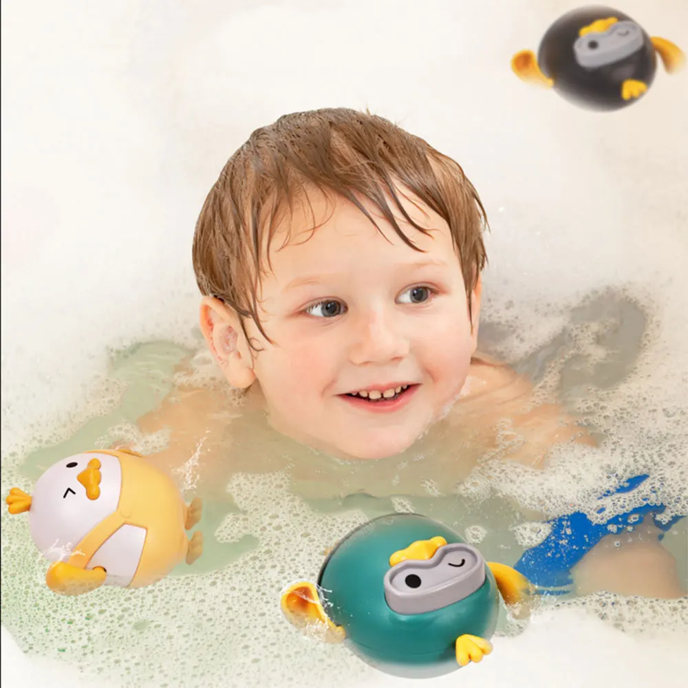 Cute Swimming Duck Baby Bath Toys Cute Animal Clockwork Bathtub Swimming Pool Toy for Toddlers New Born Baby Bathtub Toys