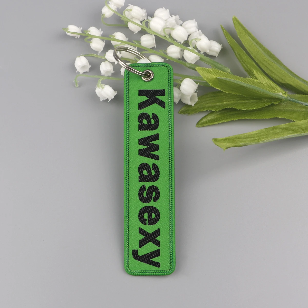 Quote Serises Embroidered Key Cool Quotation Men KeyTas Keychain for Car Motorcycles Keyring Holder Jewelry Accessories Gift 1pc