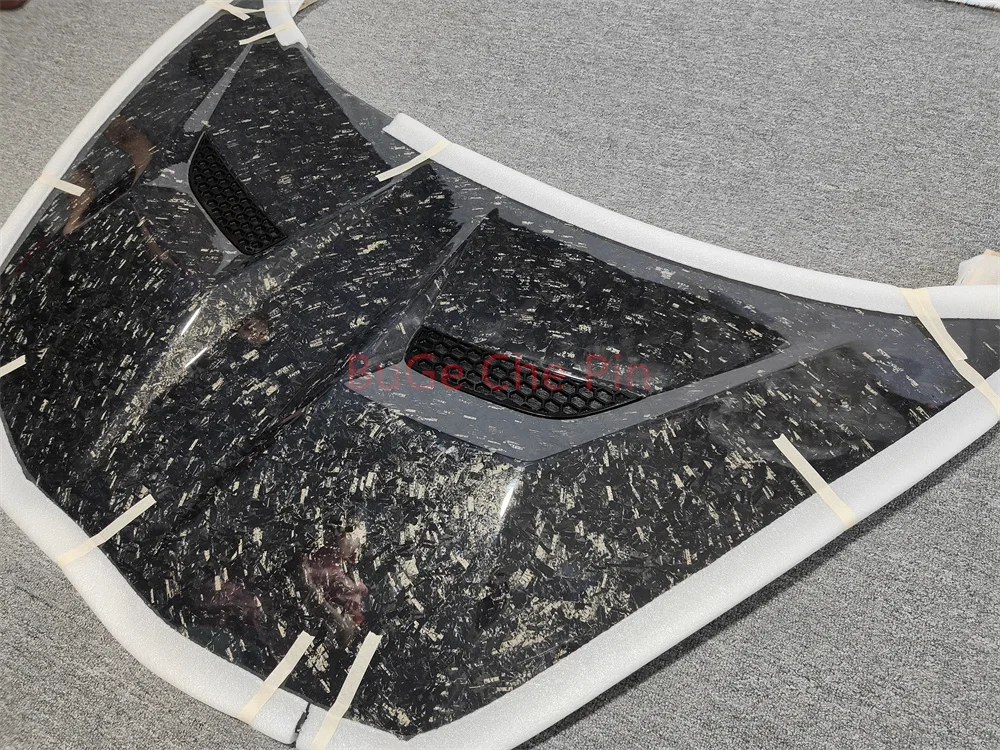 

LANOUT High Quality Forged Carbon Fiber Engine Hood for Lamborghini Huracan LP580 LP610 New Condition to V Style