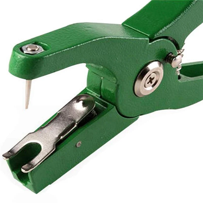 

AT29-2X Livestock Animal Ear Tag Pliers, With Number 001-100 Ear Tags And 6 Pins, For Installing Cattle Sheep Pigs Ear Tags