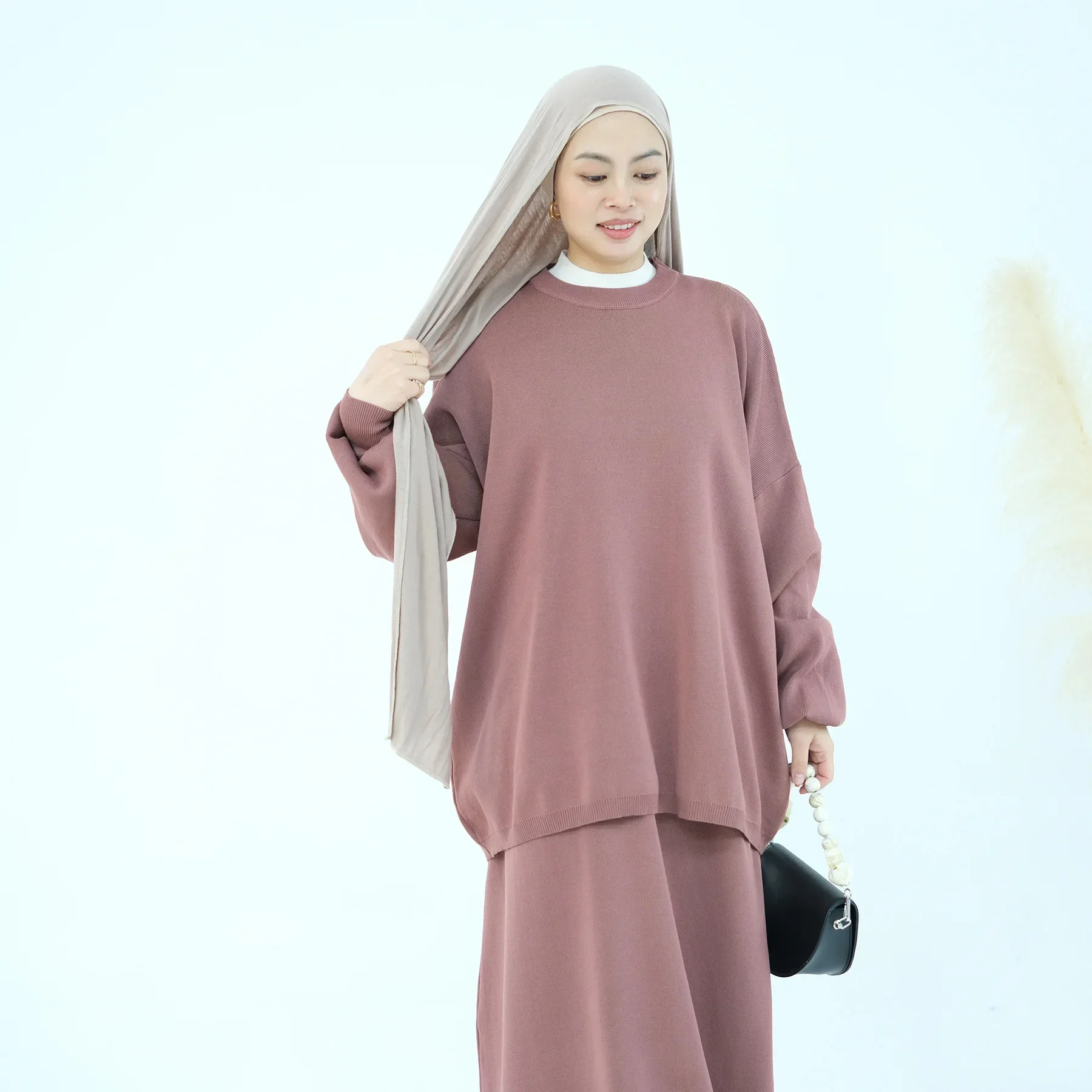 Ensemble deux pièces jupes tricotées de couleur unie pour femmes musulmanes, pull tricoté, jupe, vêtements islamiques, tenues Streetwear tendance, hiver