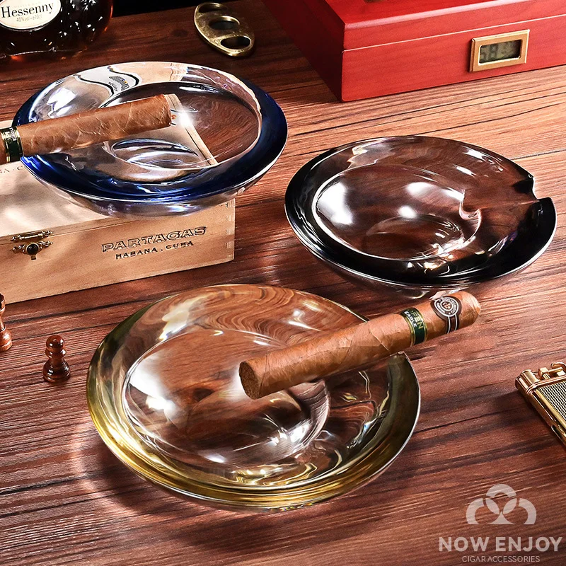 

Crystal Glass cigar Ashtray Heavy Duty Modern Round Design for Home Office Desk, Luxury Smoking Accessory Gift for father/men