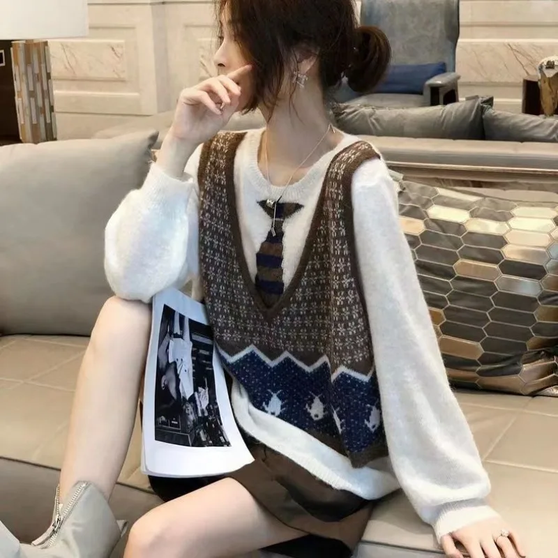 Women's Spring and Autumn New Fashion Versatile Trendy Round Neck Printed Panel Long Sleeve Loose Fake Two Piece Knitted Tops