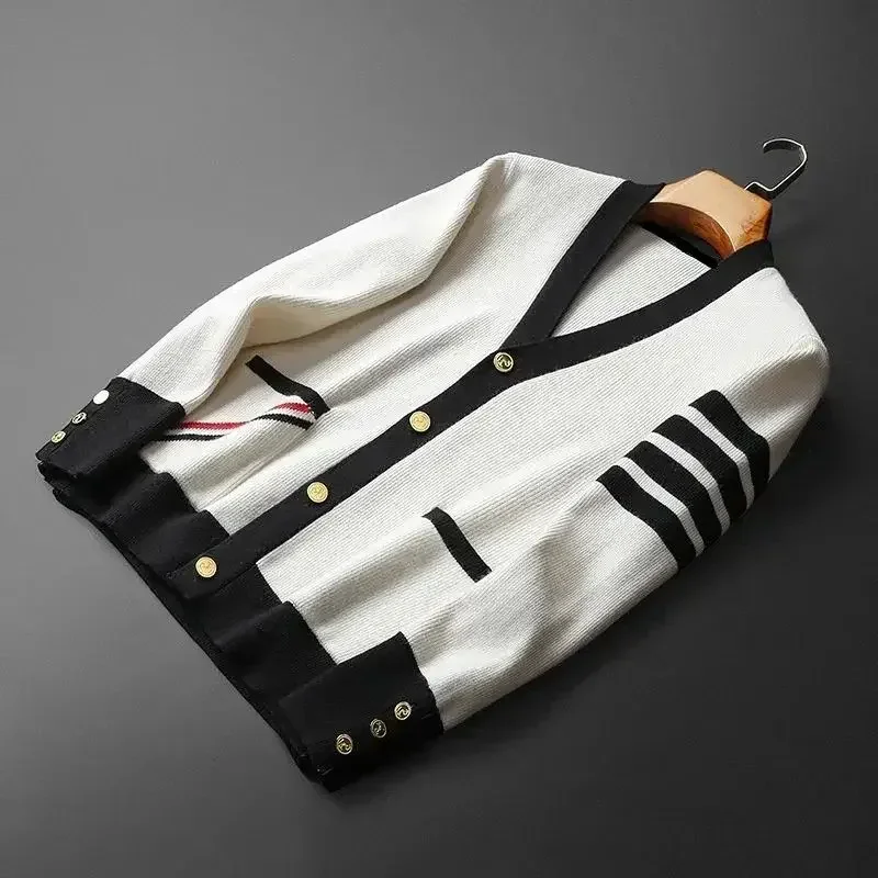 

Jackets With Pockets White Long Sleeve Knitted Cardigan Male High Quality Cashmere New in Sweatshirt Designer Top Men's Sweaters