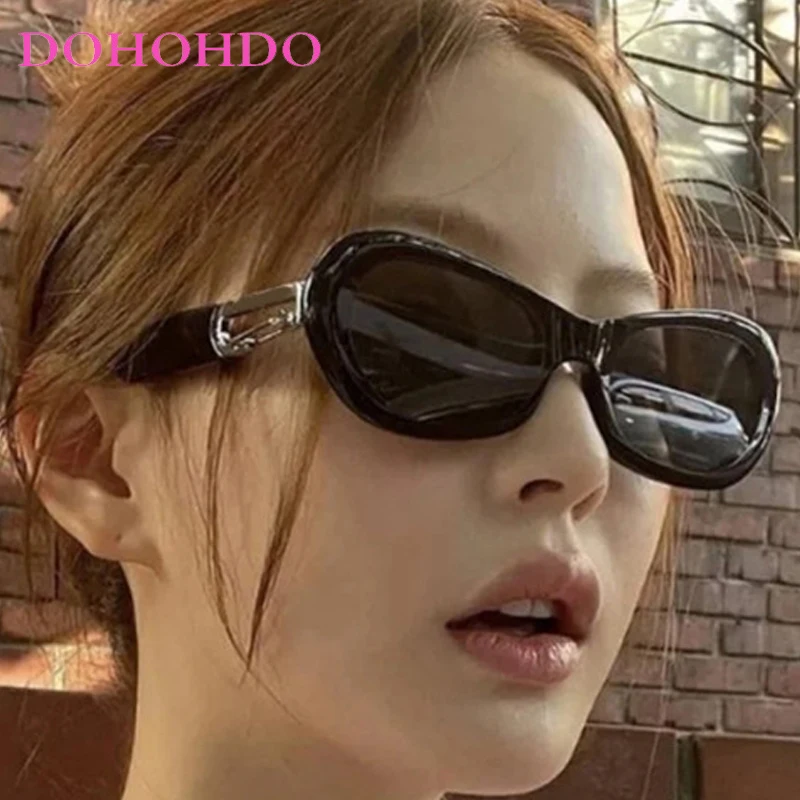 

Luxury Oval Women Sunglasses Retro Y2K Punk Buckle Sun Glasses Men Outdoor Travel Anti-Glare Shades Eyewear UV400 Gafas De Sol