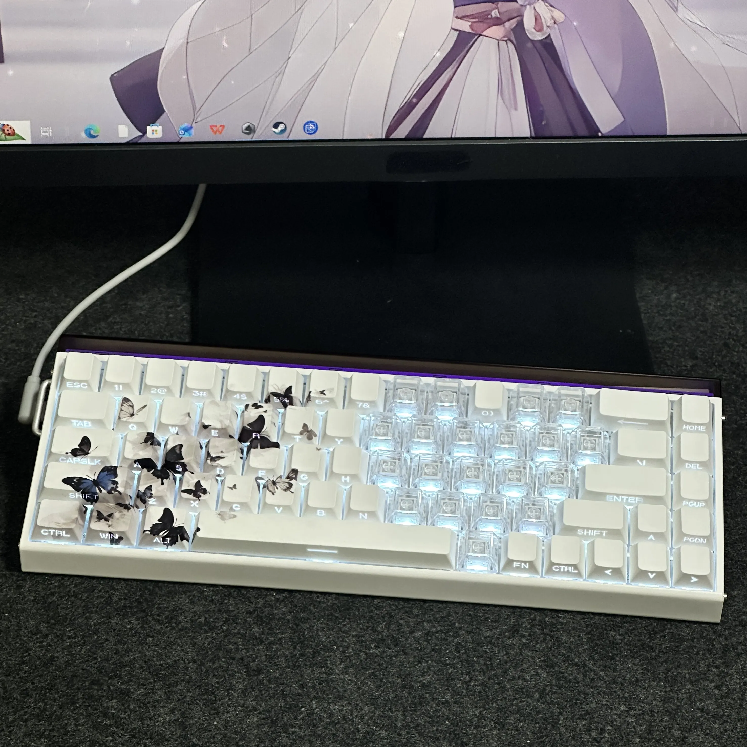 Butterfly side engraved light-transmitting keycaps, simple PBT original sublimation adapted to mechanical magnetic axis 60/68/75