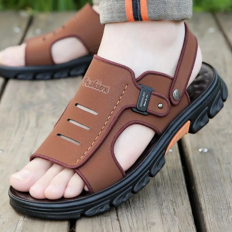 

Men's Genuine Leather Sandals Summer Outdoor Beach Shoes for Men High Quality Non-Slip Thick Soled Sandals Men Slippers 2025 New