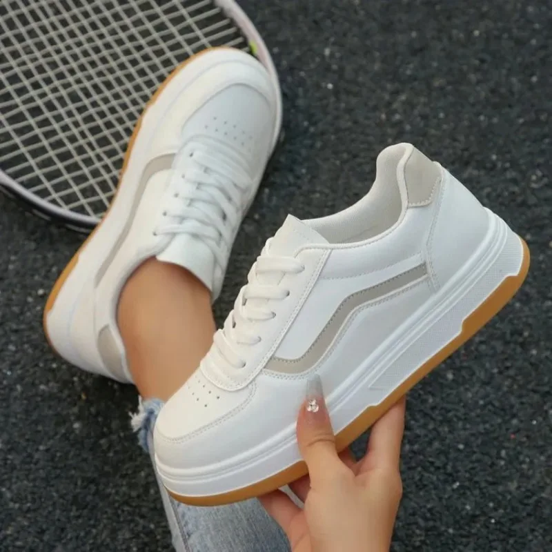 

Hot Selling Little White Shoes Women's Korean Edition Fashion Student Casual Board Shoes Breathable Platform Trend Women's Shoes