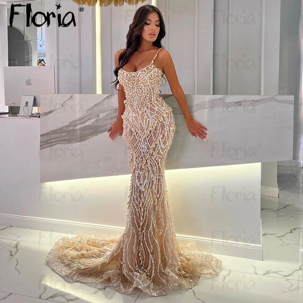 Charming 2023 Champagne Pearls Party Dress Luxury Spaghetti Straps Illusion Wedding Prom Gown Arabic Long Formal Celebrity Dress