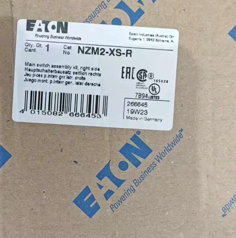 New NZM2-XS-R molded case Circuit breaker right operating handle EATON