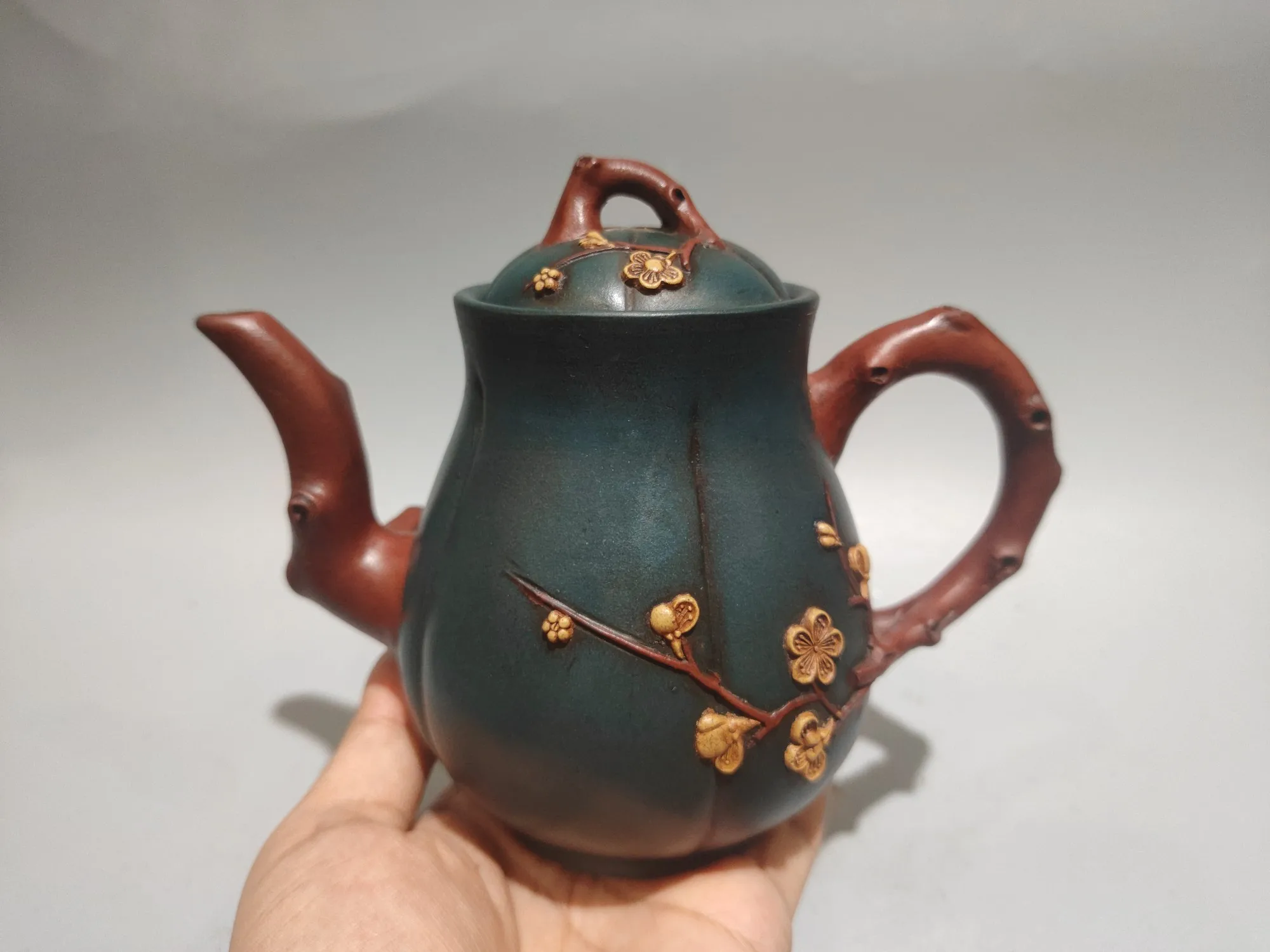 Purple Clay Republic of China Green Mud painting plum blossom pattern Three color plum tree stake pot  Teapot Kettle
