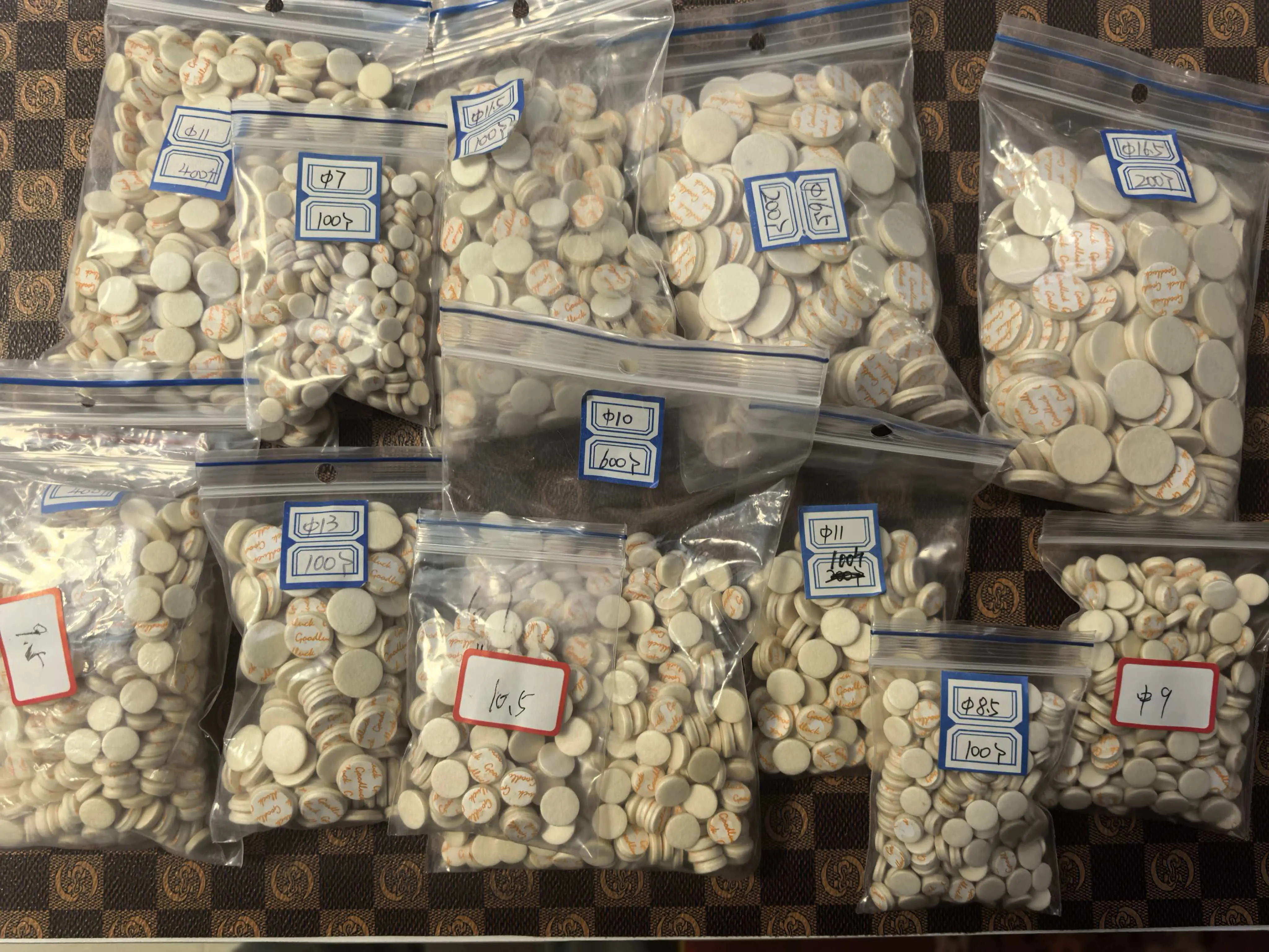 

various sizes clarinet pads clarinet parts good material