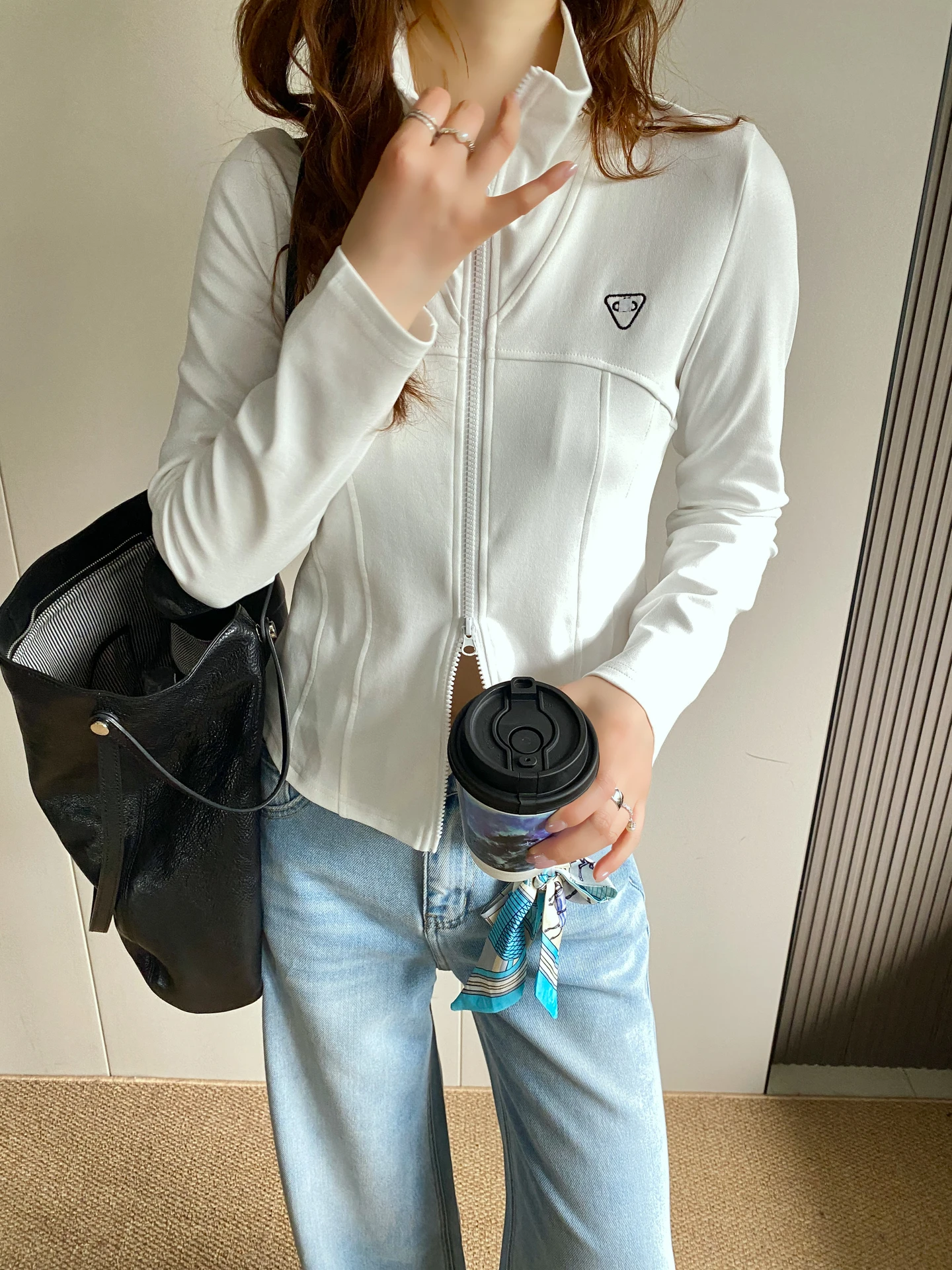 

Весна 2026: Женская толстовка на молнии с воротником-стойкой, приталенная, с длинным рукавом, базовая модель, модный дизайн Fibone