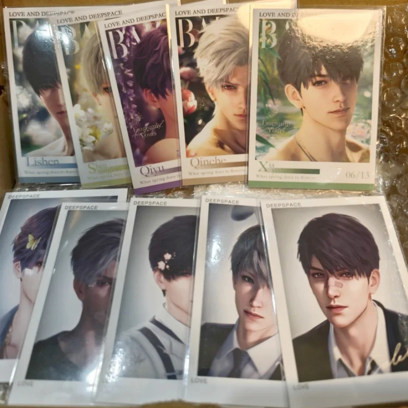 Spot Love en Deep Space Afscheurfilter Polaroid Set met Qin Che Li Shen Qi Yu Vijfdelige Fan Game Accessoires Verjaardagscadeau