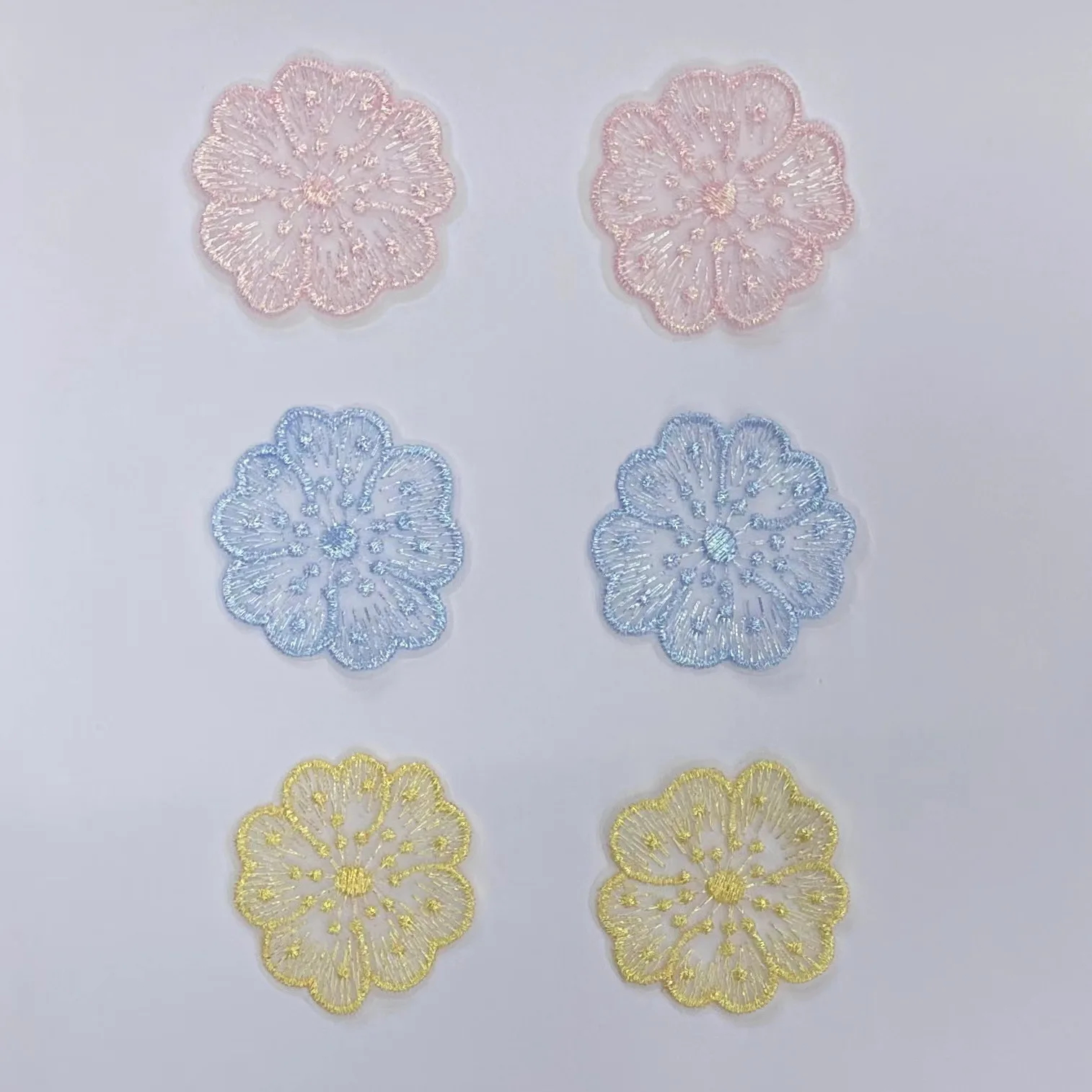 花の刺繍が施されたかぎ針編みの糸,20個,カラフルなレースの花のモチーフ