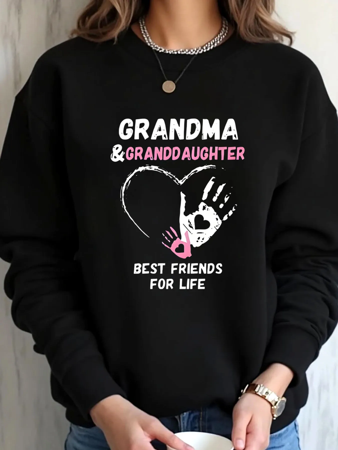 

Женская толстовка большого размера на день матери, бабушке и внучке, сердце, отпечаток руки, лучшие друзья на всю жизнь, уличная одежда