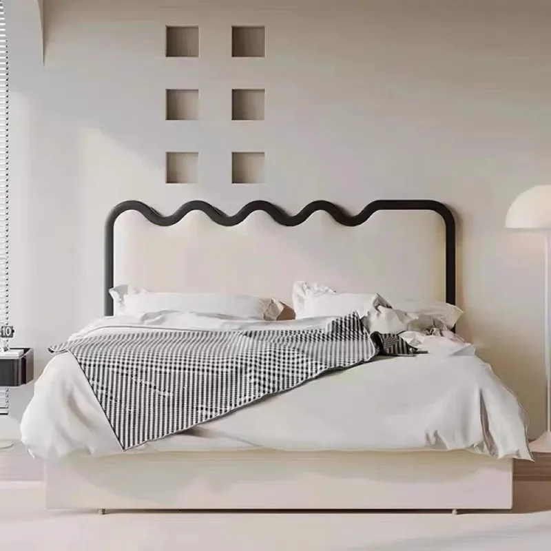 for French Cream Style Ripple Fabric Bed Light Luxury Wabi Sabi Soft Upholstered Bed for Small Apartment Master Bedroom 1.8m