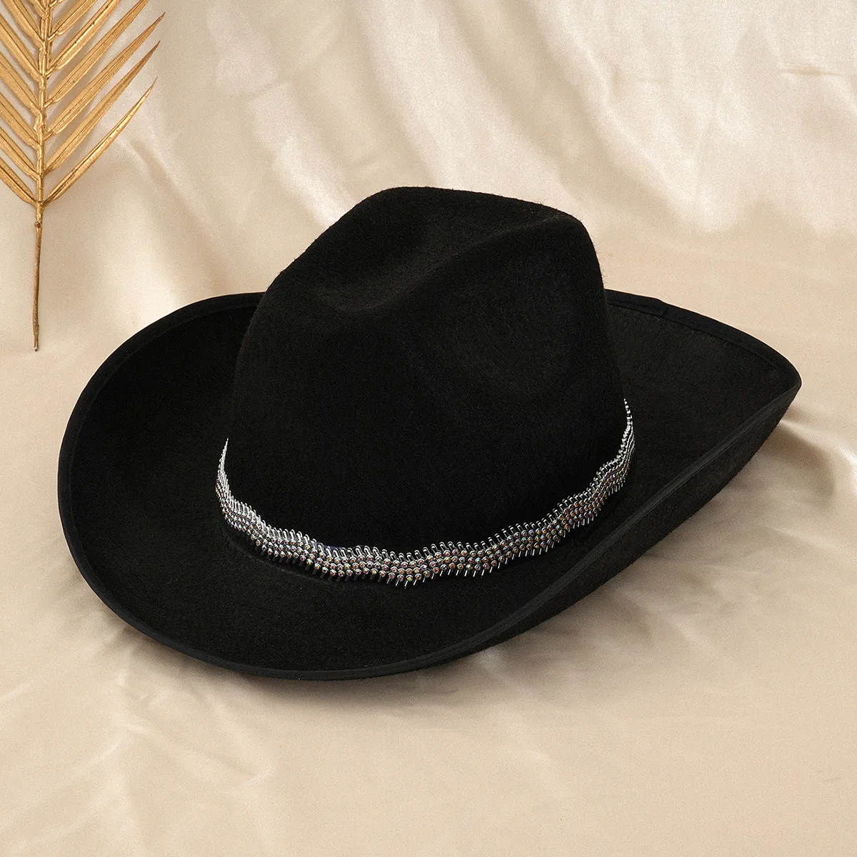 

Черные ковбойские шляпы в стиле вестерн HongLuan для женщин и ковбойская шляпа в стиле вестерн со стразами для женщин, костюм пастушки, ковбойские аксессуары для мужчин