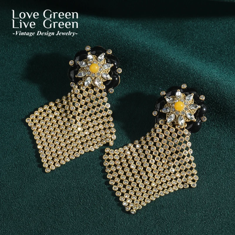 

Vintage Black Petal Flower Earrings Dangle Fringe Skirt For Woman Floral Gold Color Luxury Designer Zirconia Jewelry Accessories